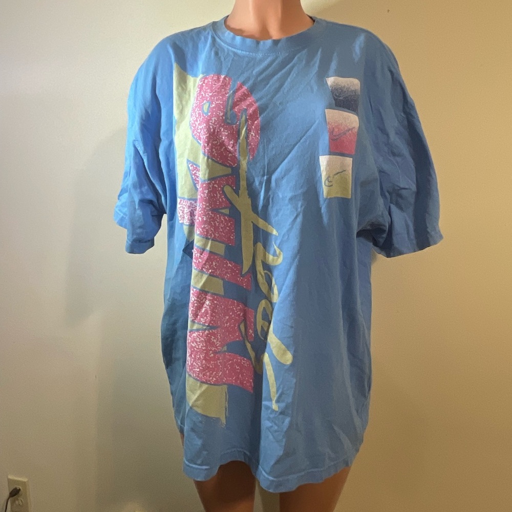 Nike Men's X-Large T-shirt Sportswear Max90 Tee cotton blue loose fit colorful